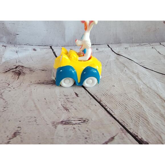 Roger Rabbit In Yellow Car Disneyland View Finder Toy Mickeys Toontown Amblin - Picture 5 of 8